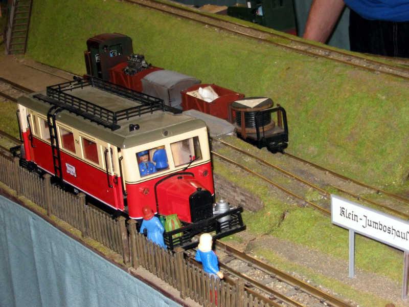 Automotor Wismarer en LGB, se notaba un espacio algo justo en anchura