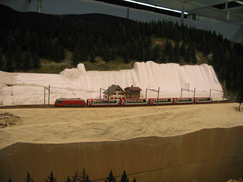 Aún se encontraba si terminar una parte de la estación